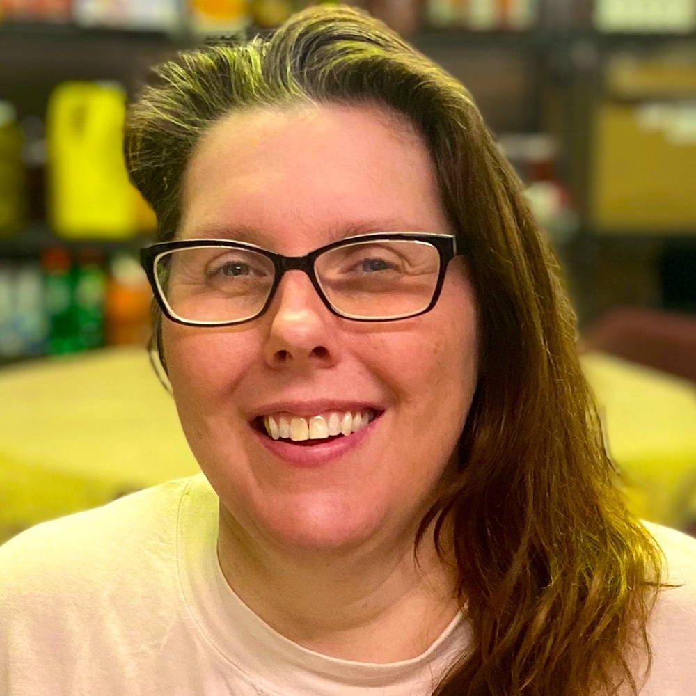 Meet your Posher, April